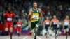 Pistorius Ağustos 2012'de, kız arkadaşını vurmadan sadece aylar önce, Londra Olimpiyatlarında yarışan iki bacağı da ampute ilk atletti ve 400 metrede yarı finale kadar yükselmişti